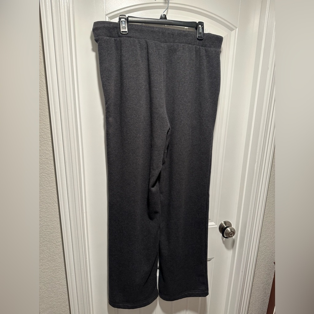 UGG Men’s fleece lined cozy sweatpants